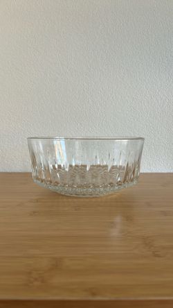 Vintage 9” Glass Starburst Serving Bowl
