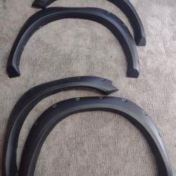 09-18 RAM Riveted Fender Flares