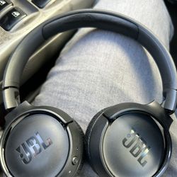 JBL Wireless Bluetooth