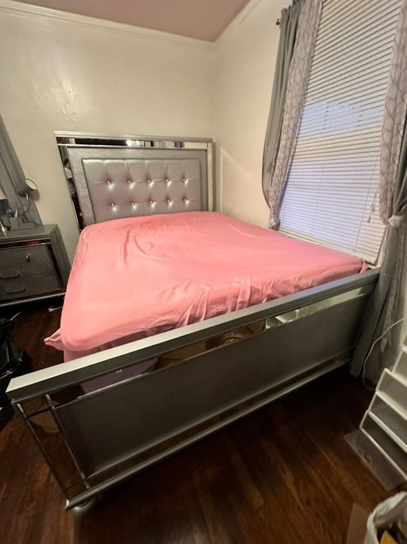 Silver Bedroom Set