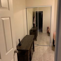 2 Twin Beds And Tv Stand Set !! (Need Gone Soon)