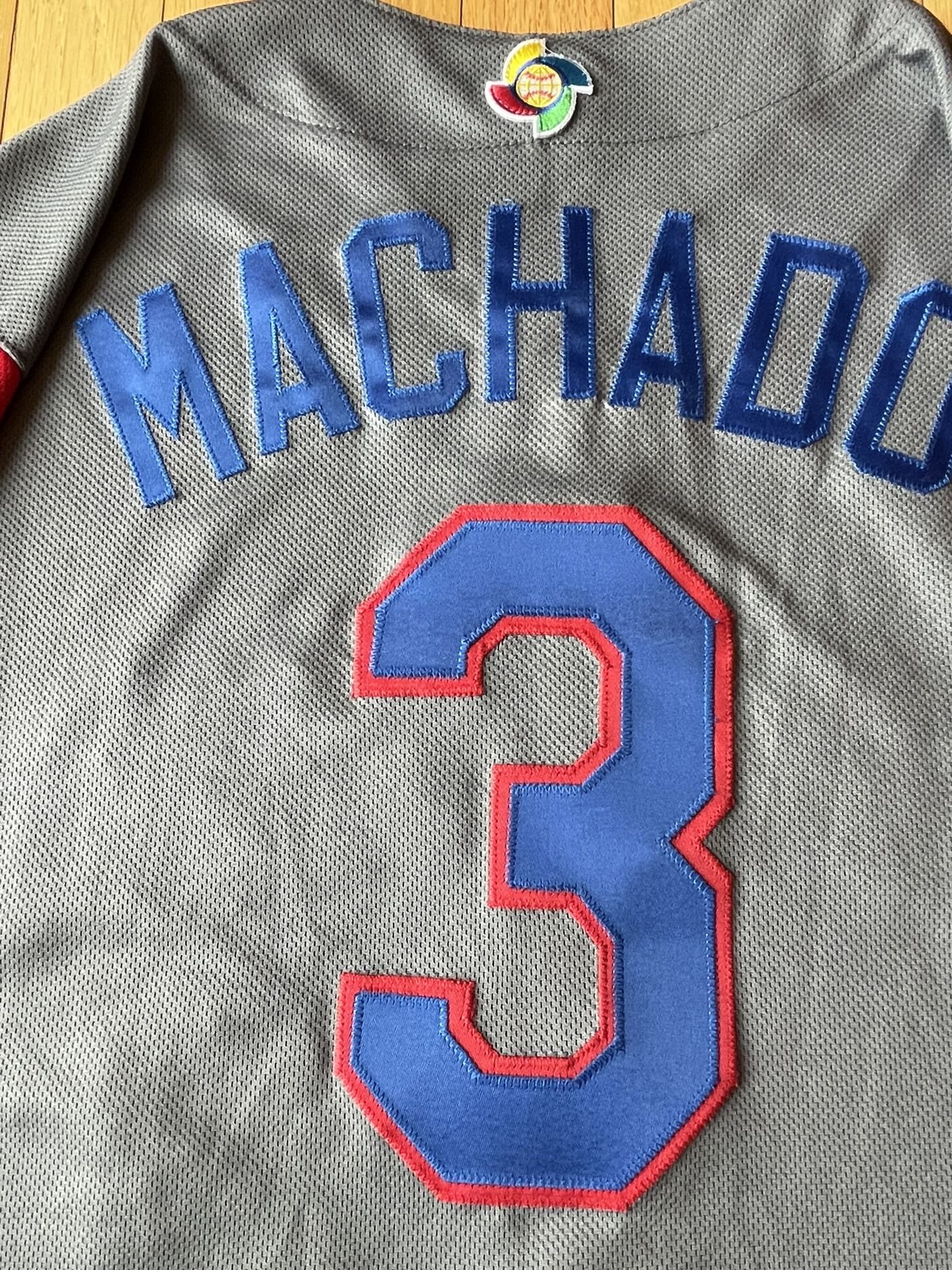 2017 WBC Team Dominicana Manny Machado Majestic Jersey Dominican Size 44  for Sale in New Carrolltn, MD - OfferUp