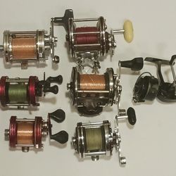 Assorted Used And Vintage Fishing Reels for Sale in Alafaya, FL