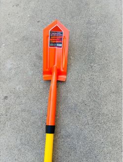 5” Trenching Shovel with Fiberglass Handle