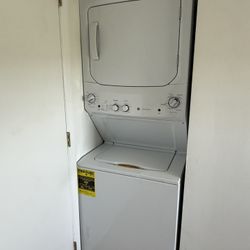 GE Washer And Dryer Combo