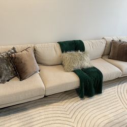 Sofa - 4 Seats - Like New