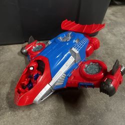 Spiderman Airplane Toy. Includes Mini Spider Man!