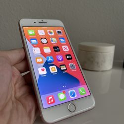 iPhone 7 Plus 256GB Unlocked to any carrier! Like New!