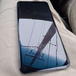 LG  GB. THIN Q. SMART PHONE. Verizon.  Phone is ready to go.