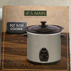 NEW 41 & Main 3 Qt Slow Cooker