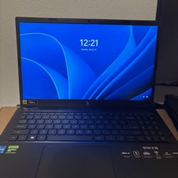 Barely Used Acer Nitro V Gaming Laptop  Inte Core i5 Processor | NVIDIA GeForce RTX 4050 Laptop