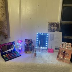 Girl Make Up Christmas Bundle