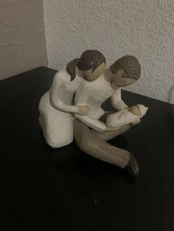 Willow tree family collection figurines