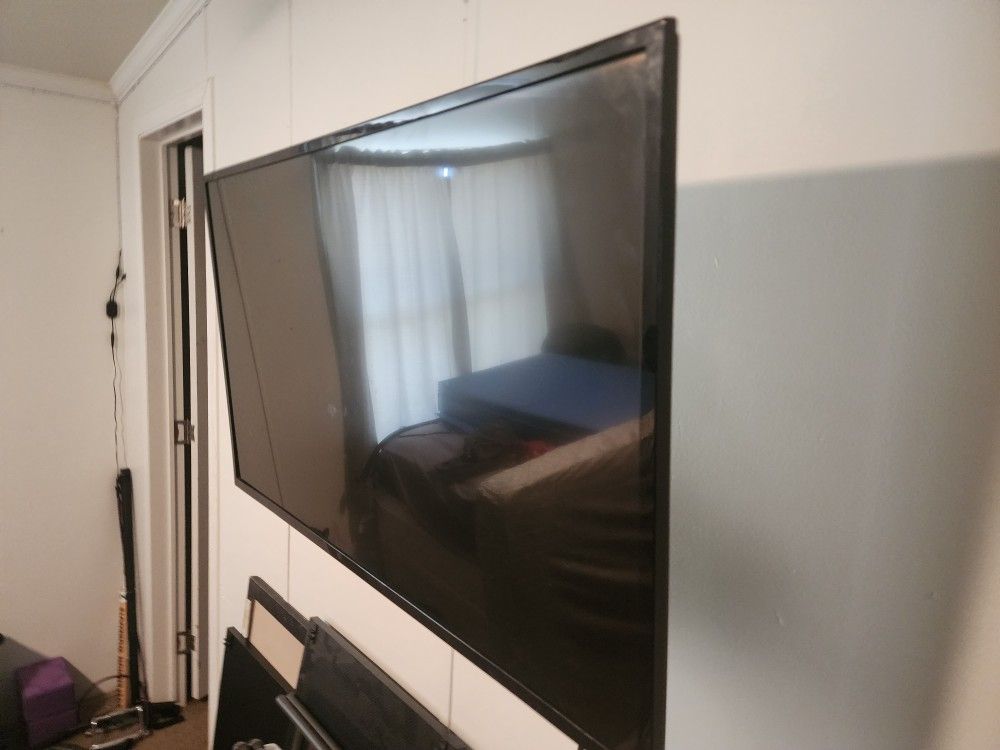 Vizio 43 Inch Smart TV