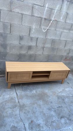 wooden countertop for tv