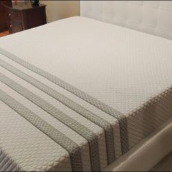 Leesa Sapira Hybrid Mattress – King Size, Like New, Perfect Condition!