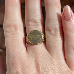 Signet Ring