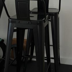 Bar Stools 