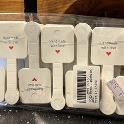 Paper Tags
