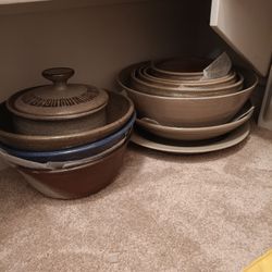 Serving Platters & Bowls