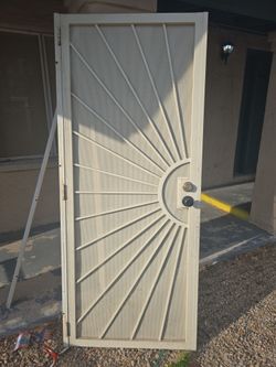 Eggshells  saftey screen door