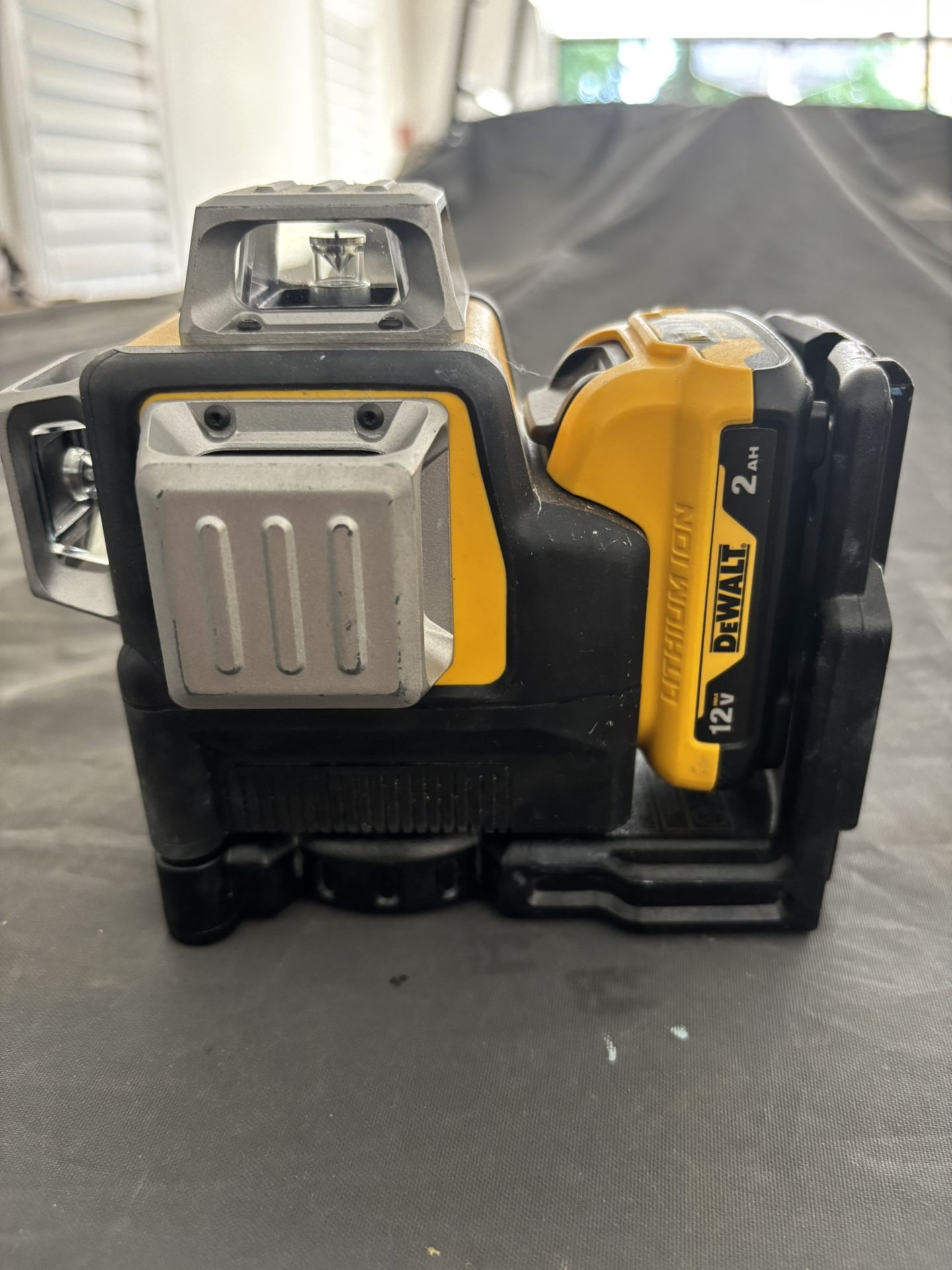 DEWALT 360 Green Laser Like New
