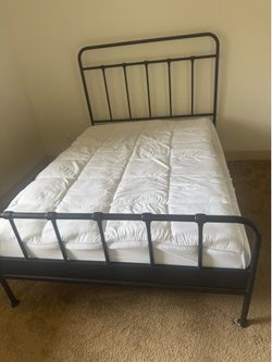 Black iron full size  bed frame