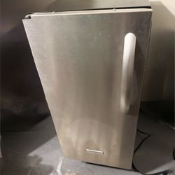 KitchenAid Stainless Steel Ice Maker – Premium Quality