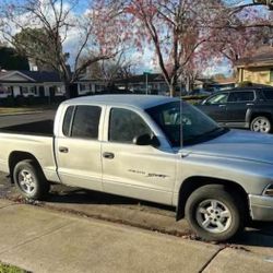 2002 Dodge Dakota