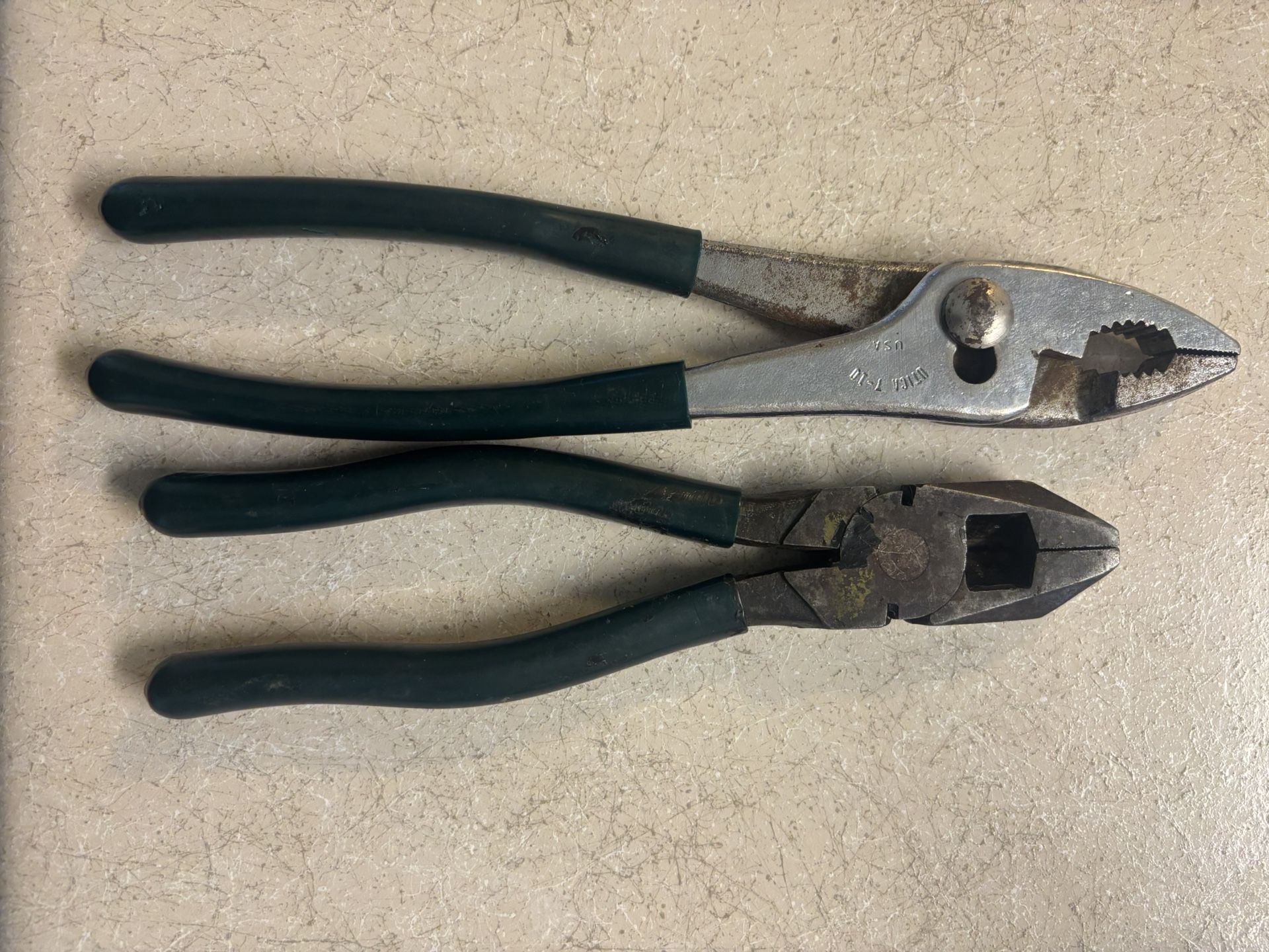 Linemen Pliers