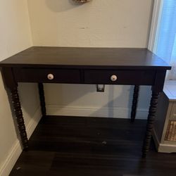 Spindle Desk