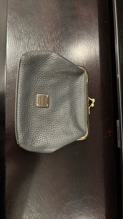 Dooney & Bourke Wallet .