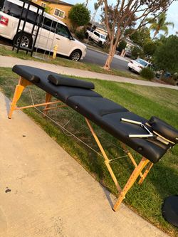Portable massage table