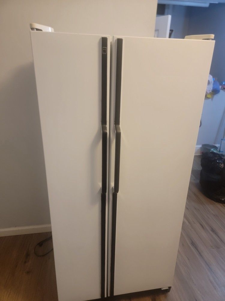 Fridge ,nevera