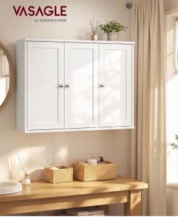 Wall Cabinet, 3-Door Bathroom Storage Organizer, Farmhouse Hanging Cupboard with Adjustable Shelves for Kitchen, 31.5 x 7.9 x 23.6 inch, Cloud White, 