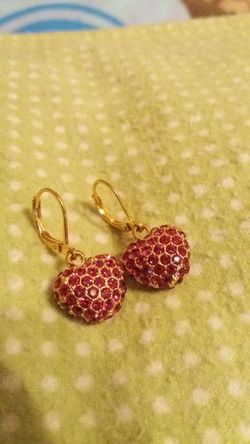 JOAN RIVERS RED HEART EARINGS