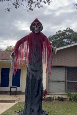 12-Foot Animated Giant Reaper Halloween Decoration