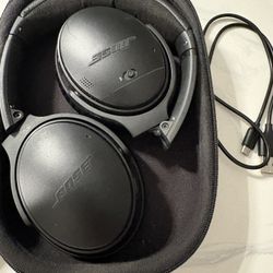Bose QuietComfort 35 (Series II) Wireless Headphones