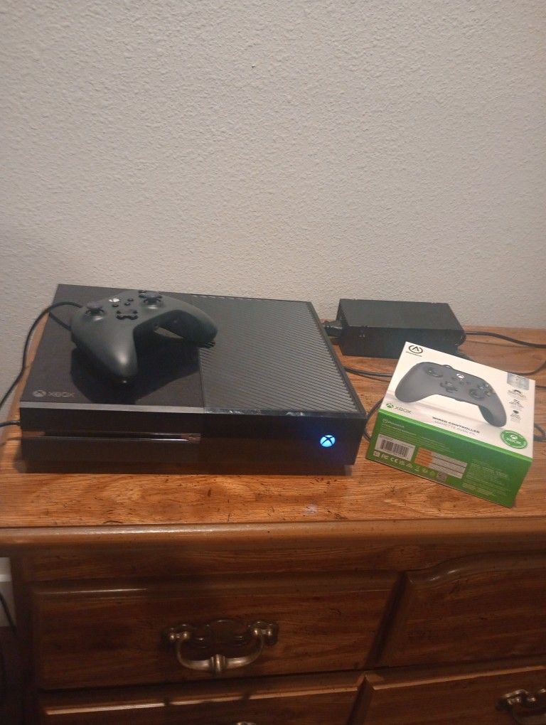 Xbox One With Controller