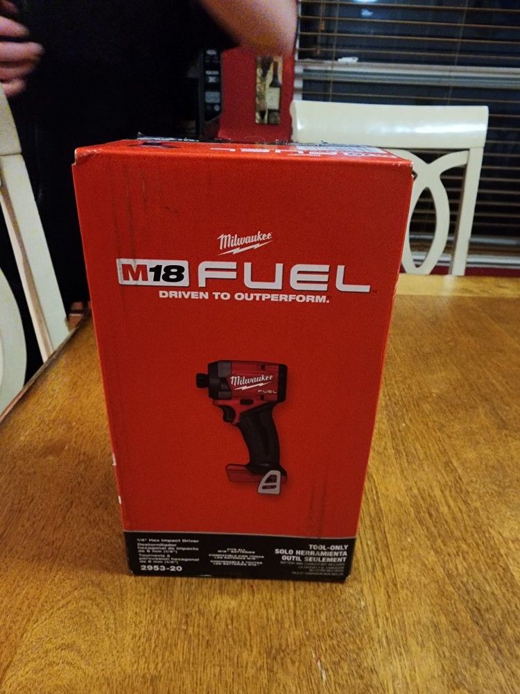 M18 Fuel Impact Driver