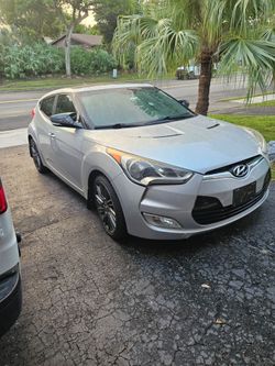 Veloster 2013 funciona bien