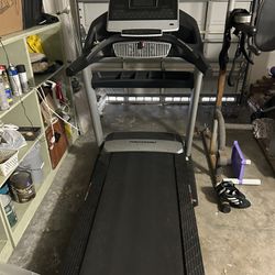 Nearly New Treadmill
