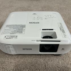Epson Home Cinema 880 Projector (1080p, 3LCD)