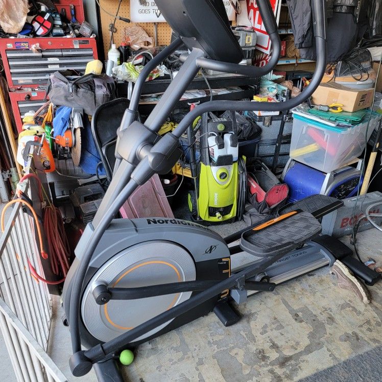 Elliptical Nordictrack