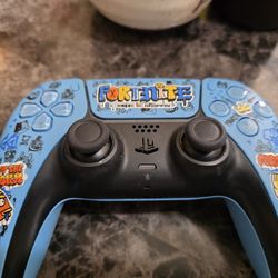 PS5 CONTROLLER  (FORTNITE)