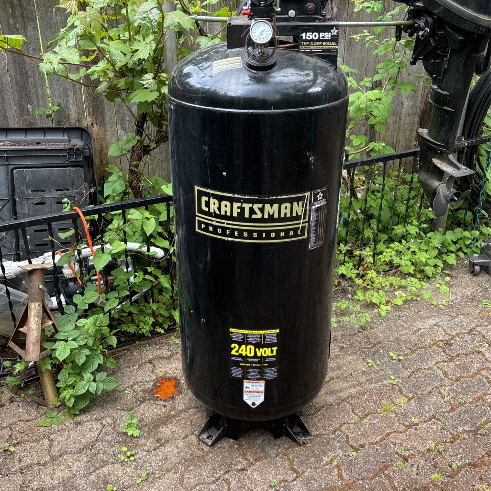 60 gallon air compressor tank