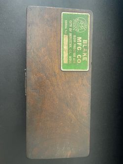 VINTAGE BLAKE MFG CO DIAL INDICATOR w/ORIGINAL BOX (missing pieces)