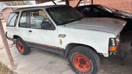1994 Ford Explorer