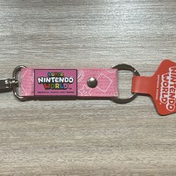 New Universal Studios Keychain Princess Peach Pink Super Nintendo World