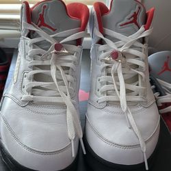 Fired Red 5 J’s Size 11.5